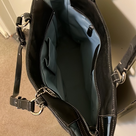 Coach book tote. Black leather. Zipper top. New with tags - Picture 3 of 4